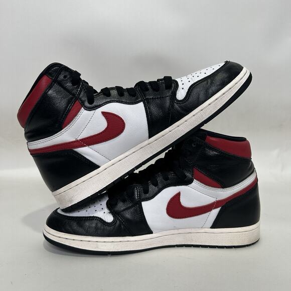 Nike Air Jordan 1 Retro High OG “Black Gym Red” - Picture 3 of 8